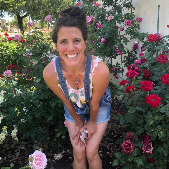 Meet your Posher, Michelle - Picture 5 of 16